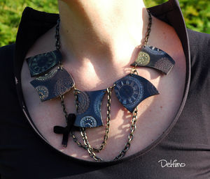 Collier_Fimo_time_port_
