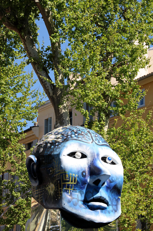carnaval_aix_tete_bleue