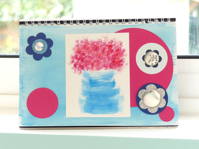 Page calendrier rose et bleue L'Atelier au soleil