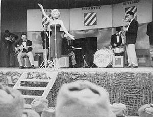 1954-02-17-korea-3rd_infrantry-stage_out-030-06