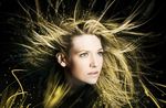 020 Anna Torv