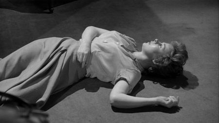 une_femme_en_enfer05