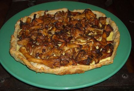 Tarte rustique aux girolles recettes Oeufs brouillés aux girolles sur toasts grillés