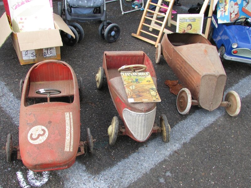 brocante montjean 004