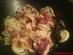 wok de magret de canard aux oignons et au miel recettes Magret de canard au miel et thé fraise des bois rhubarbe et nouilles chinoises en bouillon