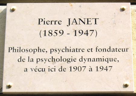 Plaque_Pierre_Janet,_54_rue_de_Varenne,_Paris_7