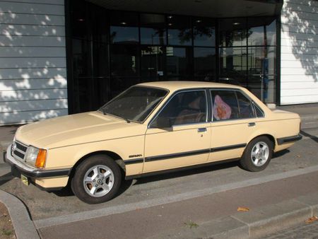 OpelCommodoreC2