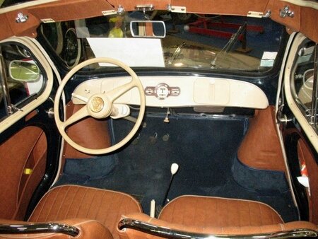 Renault4CVdecint