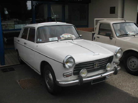 Peugeot404av1