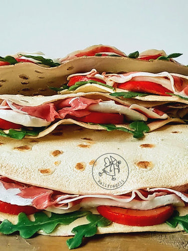 Piadina factice