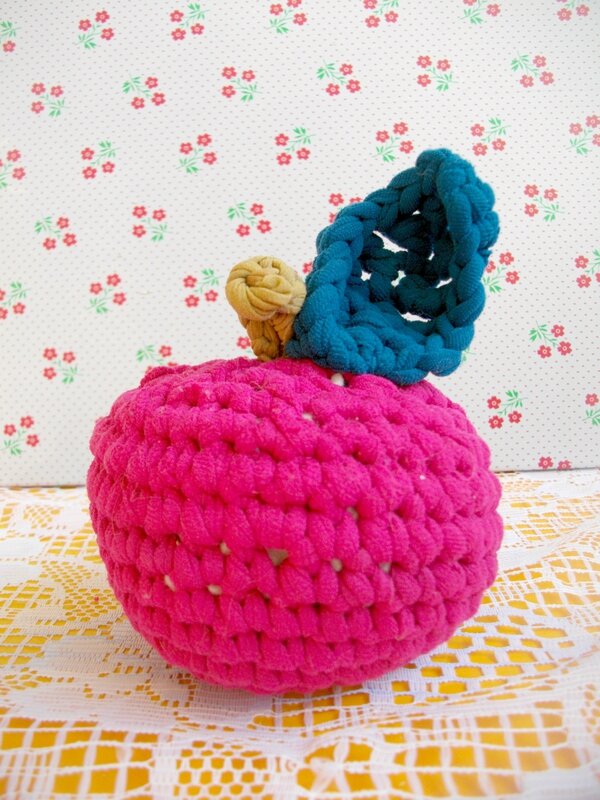 pomme-crochet-trapilho