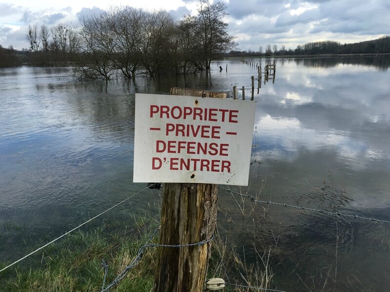 inondation crue 14 février 2016 Tirepied Sée propriété privée défense d'entrée