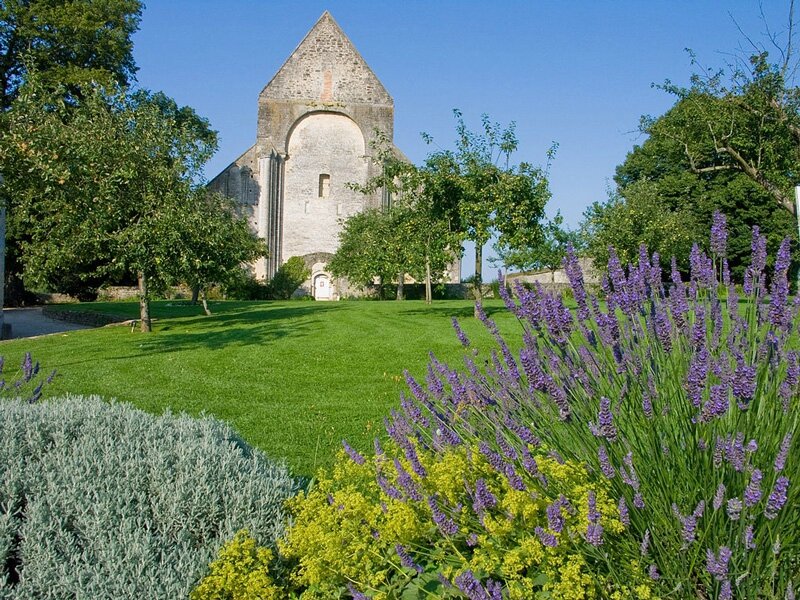 prieure-st-gabriel-abbatial