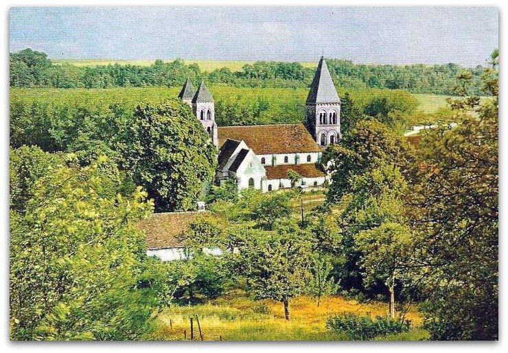 Morienval abbaye z