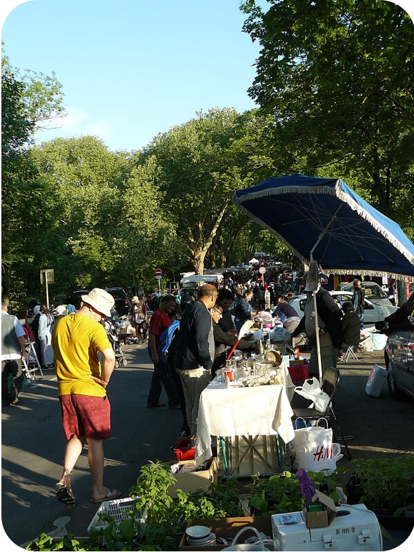 Quartier Drouot - Marché aux puces 49