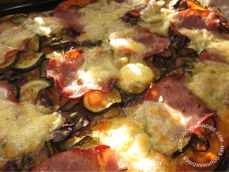 Pizza de Cathy Courgette Bacon Mozza2