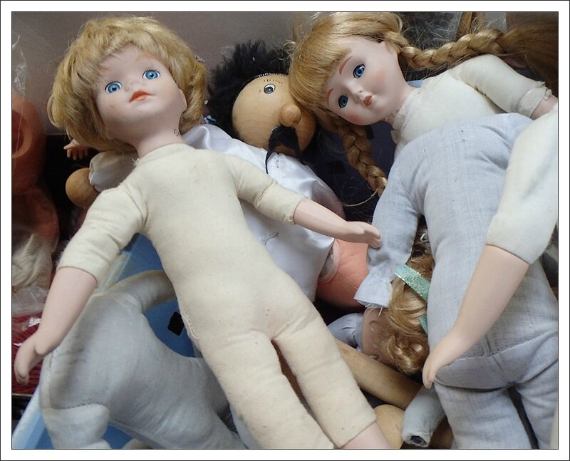 Emmaus poupees moustachu 210214