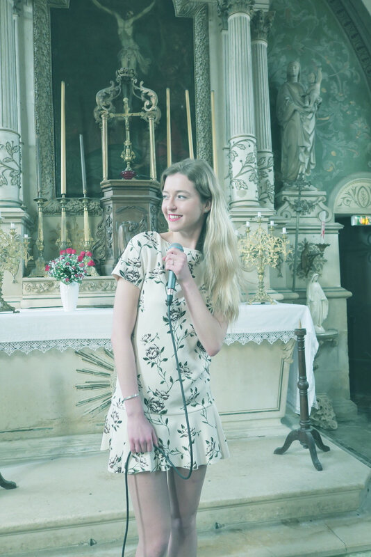 chanteuse animatrice liturgique • messe de mariage, baptême, cérémonie laïque • paris, rennes, tours, angers, le mans, la baule, nantes, blois, orléans, chateauroux, le touquet