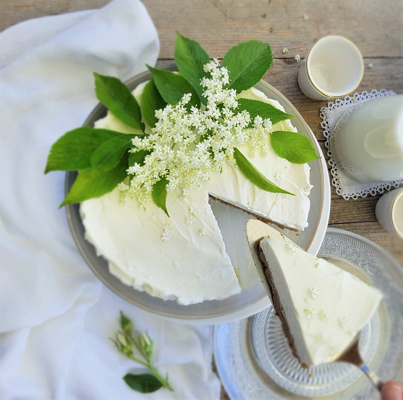 Cheesecake gelée de sureau