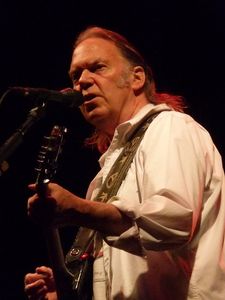 2009_06_Neil_Young_017