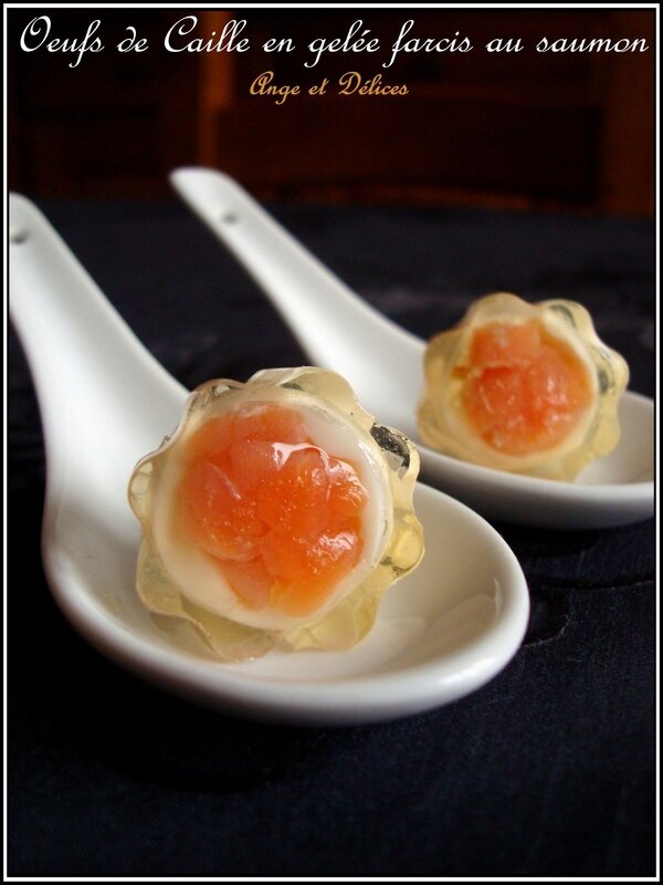 Oeufs de caille en gelée farcis au saumon 00