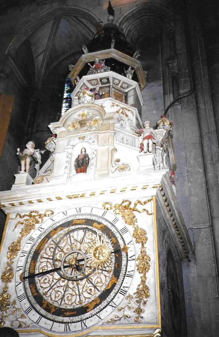 Lyon, basilique Notre-Dame-de-Fourvière, horloge astronomique (69)