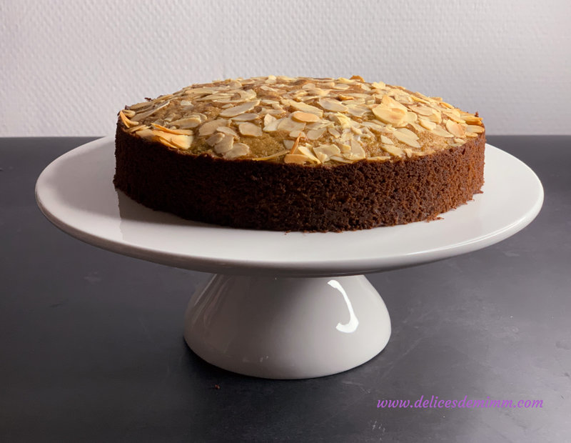 Gâteau fondant amandes-pistache pour l’anniversaire de mon blog 2