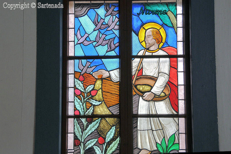 Nurmo_Stained_glass_Vitrales_Vitrail_ (2)
