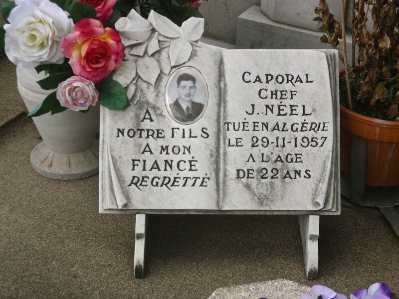 plaque cimetière Néel tué en Algérie