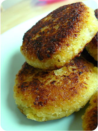 Croquettes aux oignons : Recette salee # 12 recettes Beignets doignons carmins (oignons rings façon Patou)