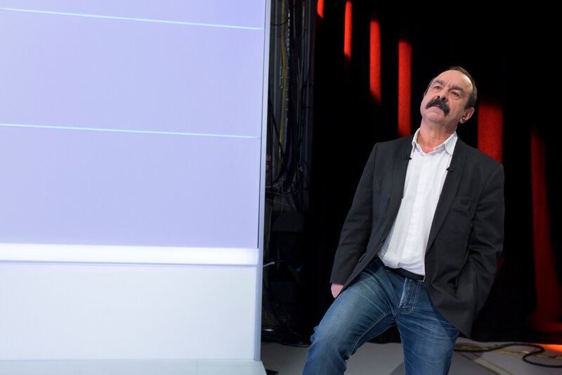 MARTINEZ POSE DIMPOL MEDIA DIXIT WORLD