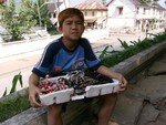 petit_vendeur_laosien