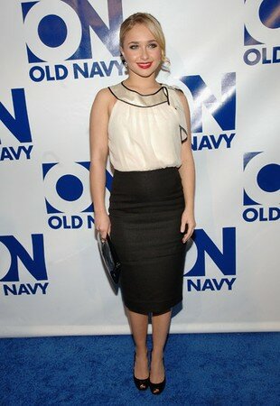 hayden_panettiere_attends_the_old_navy_celebrates_new_year_new_old_navy2_1_