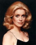 CL-Dress_Black_Jewels-style-catherine_deneuve-1976-YSL-1