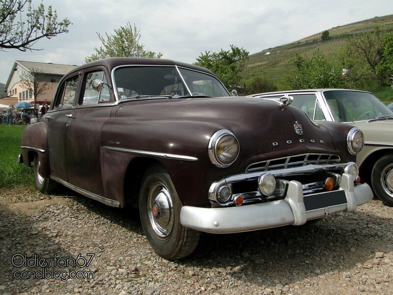 dodge-kingsway-custom-sedan-1952-1