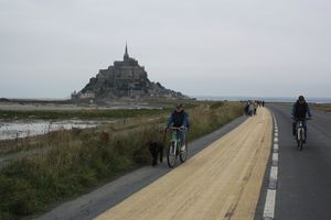 Mont-Saint-Michel vélo rétablissement du caractère maritime Manche