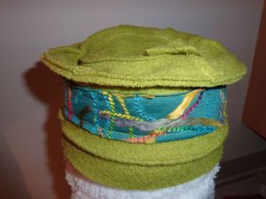 poti chapeau tourbi vert (2)