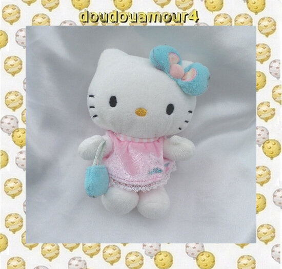 Peluche Doudou Hello Kitty Noeud Sac à Main Bleu Robe Rose Sanrio Jemini 14 cm