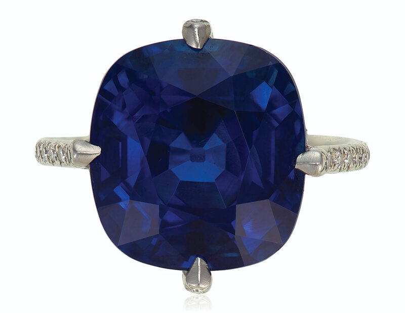 2020_NYR_18991_0285_000(sapphire_and_diamond_ring_jar091326)