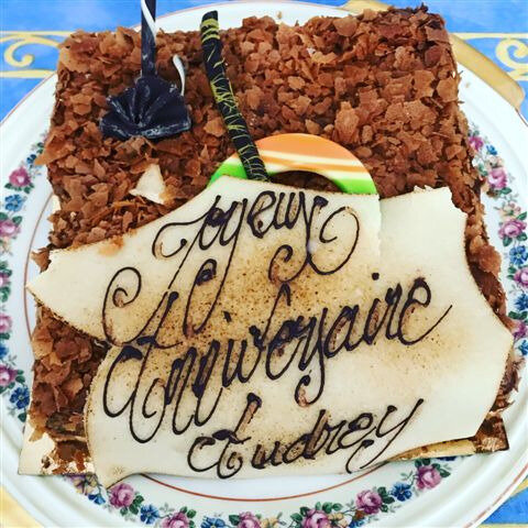 Birthday cake ©Kid Friendly