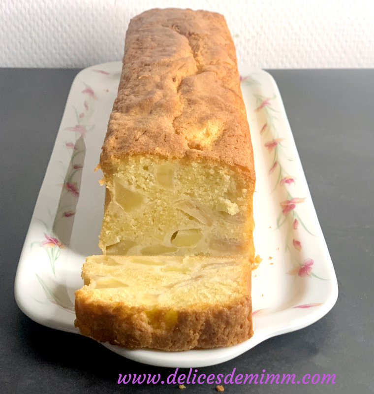 Cake moelleux aux pommes 2
