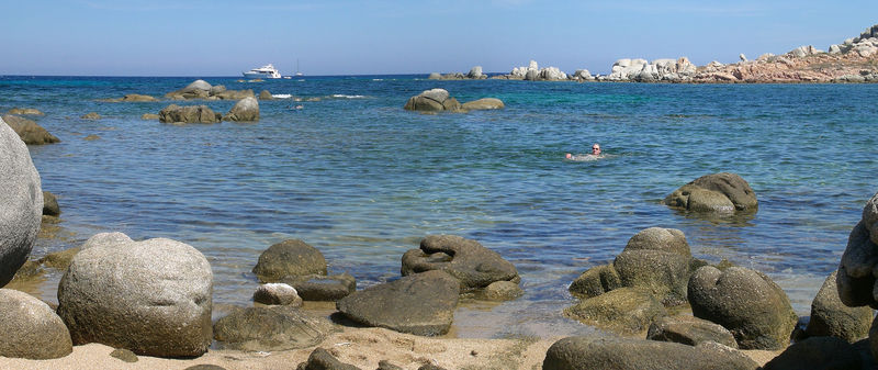 Sur les Îles lavezzi