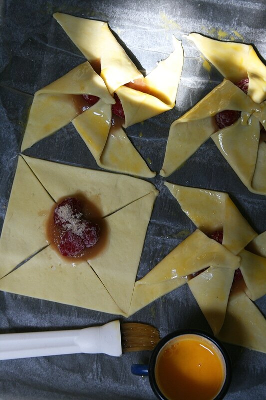 moulins à vents feuilletés à la framboise 1