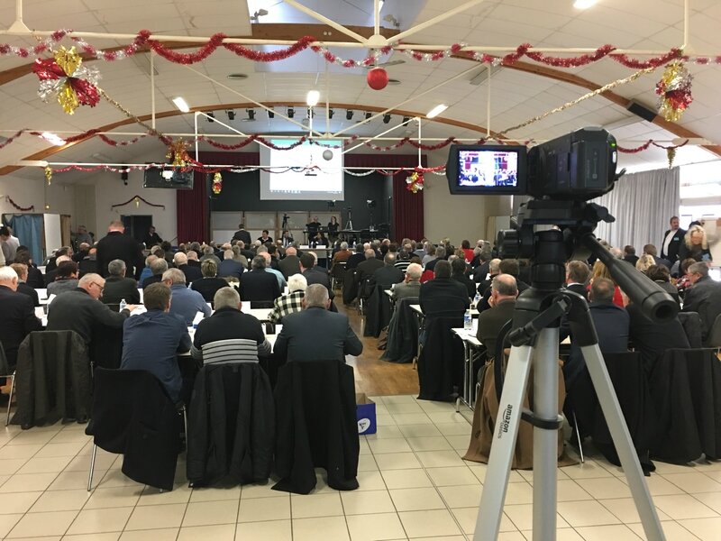 élection président vice-président bureau communauté agglomération Mont-Saint-Michel Normandie janvier 2017 camescope film vidéo enregistrement avranches infos François Groualle 07-01-2017 espace culturel Isigny-le-Buat