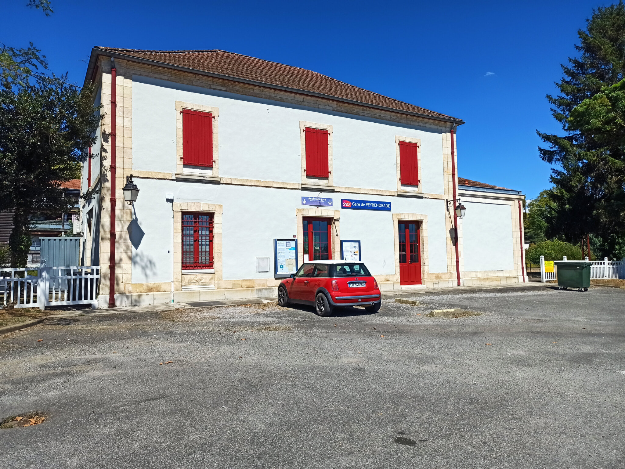 Peyrehorade (Landes - 40) BV côté cour