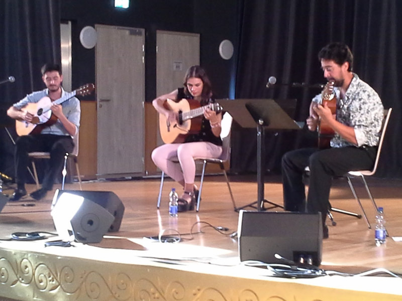 20220603_183323R Las Guitarras Gualeyas