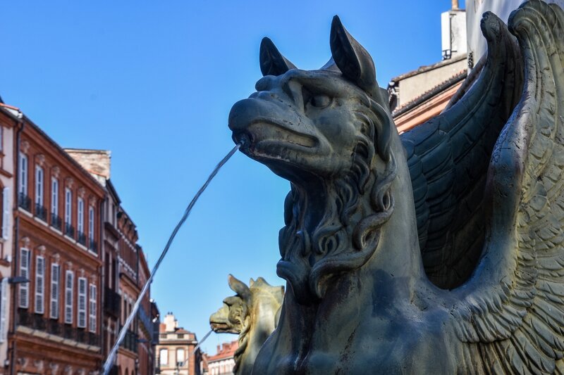 Griffons de la place Dupuy