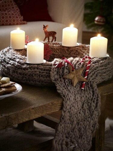 Cute-And-Cozy-Knitted-by FAMILY HOLIDAY