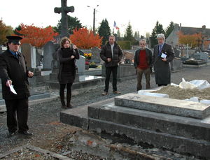 CIMETIERE_2010_visite_Toussaint_chapelle_d_molie
