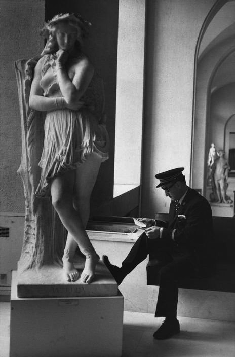 HR hélène08 muséedulouvre1975